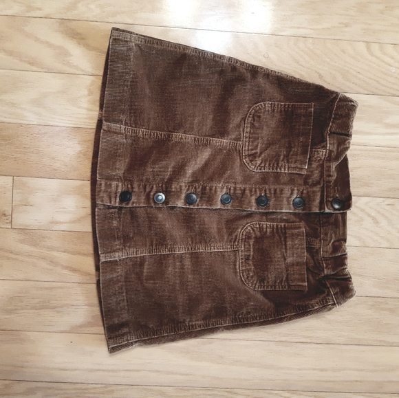 Corduroy skirt - Picture 1 of 3